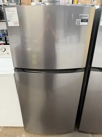New Frigidaire Top Mount Refrigerator