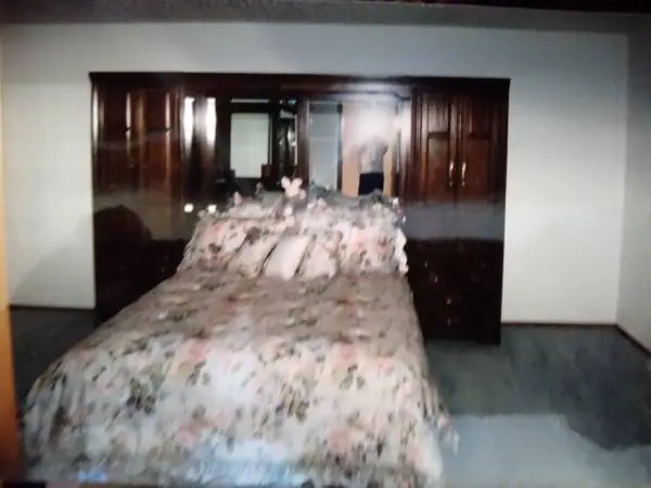 Thomasville bedroom set