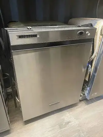 SS KitchenAid Dishwasher Built In Model #KUDS01DJSS0 Used