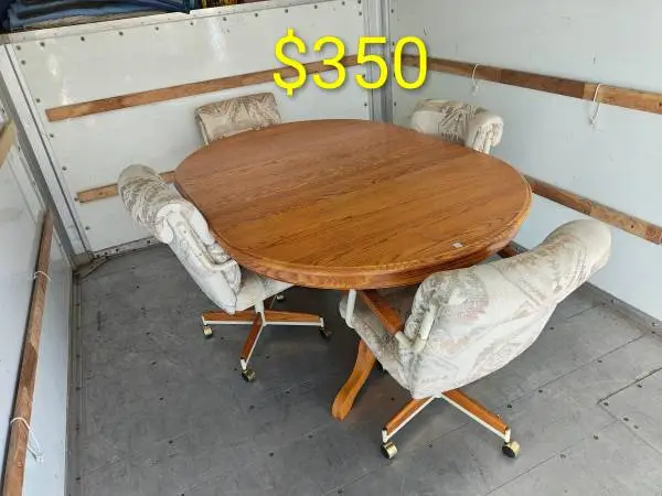 Oval Oak Dining Table With 4 Chairs