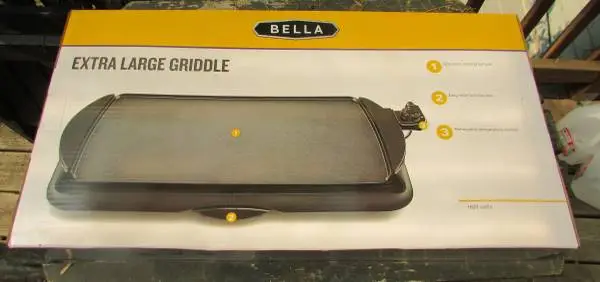 New, Unused Bella 100 Volt Grill 10 1/2 x 20