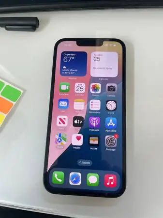 iPhone 13 128gb - Green - UNLOCKED -90% battery