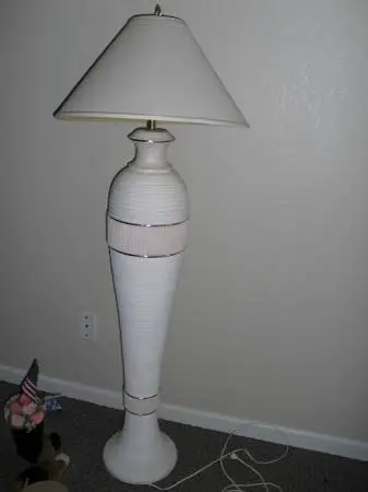 Elegant ceramic floor lamp