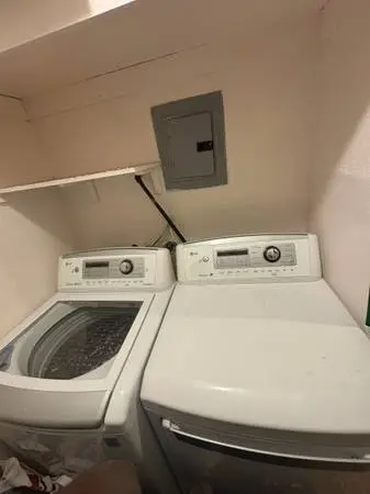 LG high efficiency washer and dryer