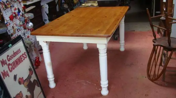 knotty pine kitchen table painted legs very sturdy 3 by 5 ft