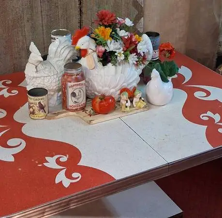 Vintage Formica Retro Kitchen Table with leaf