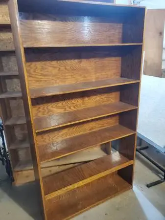 Solid wood bookshelf