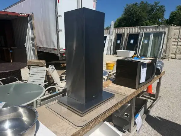 35.5W Zephyr Wall Mount Chimney Hood**AS IS** Model # ZVO-M90AG Used