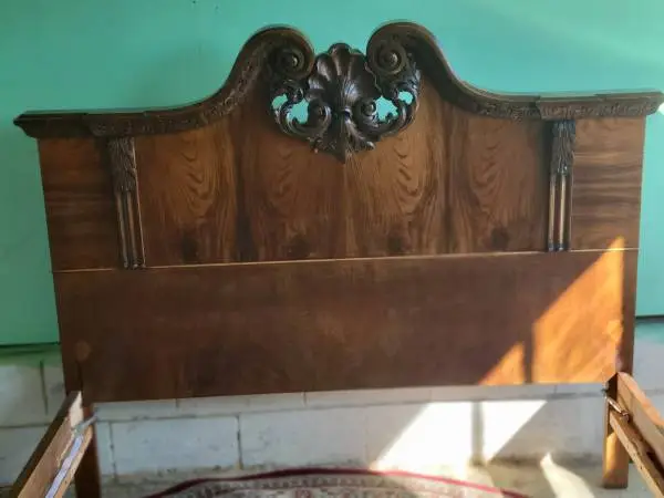 Beautiful Burl Walnut Queen Bed Frame