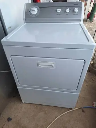 White Kenmore Gas Dryer