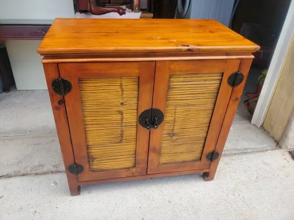 Pier one stereo cabinet