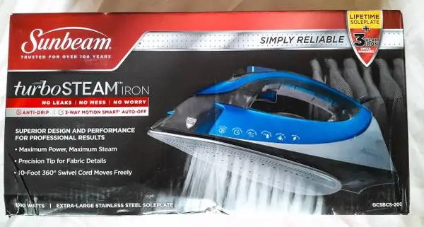 NEW: Sunbeam Turbo Steam 1500 Watt - NEVER USED