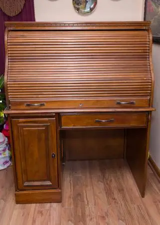 Roll Top Desk