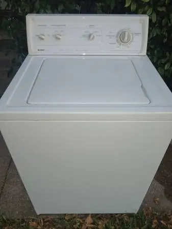 Nice clean Kenmore washer