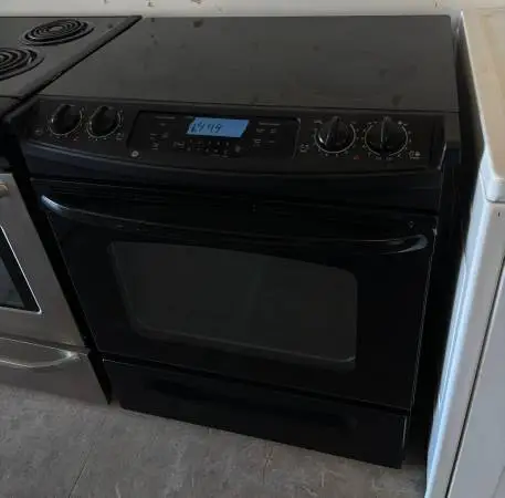 30 GE slide in electric range