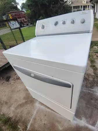 WHIRLPOOL ULTRA CAPACITY ELECTRIC DRYER.