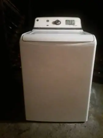 LG Washer High Efficiency Large Capacity Heavy Duty come see it WORK!!