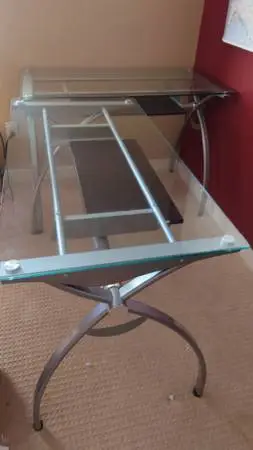 Techni Mobili Set of 2 x 43 Glass Computer Desk With Keyboard Tray