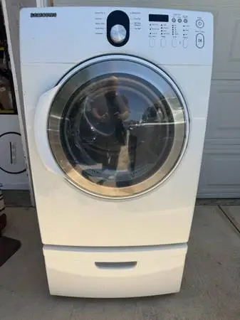 Samsung Front Load 7.3 cu. ft. GAS Dryer