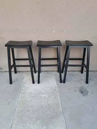 Set of 3 Black Saddle Seat Bar Stools