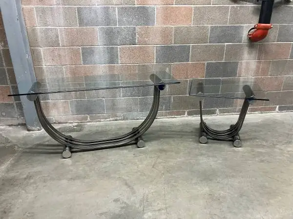 BEAUTIFUL Mid Century Modern Glass Table Set!