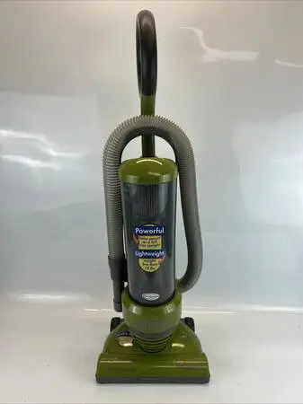 Eureka Bagless light weight Vacuum