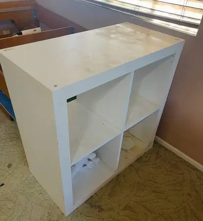 White 4-Cube Storage Organizer / Shelf