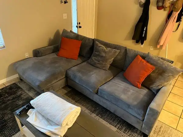 Couch 4 sale