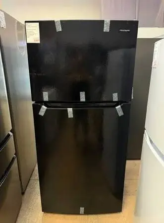New Frigidaire Top Mount Refrigerator