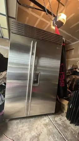 SUB-ZERO EXCELLENT CONDITON 48 STAINLESS SIDE BY SIDE REFRIGERATOR