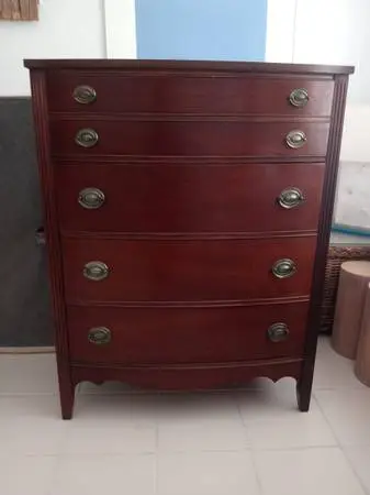 Dresser / 4 drawer/Dark wood /Good quality