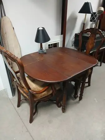 Dining Set