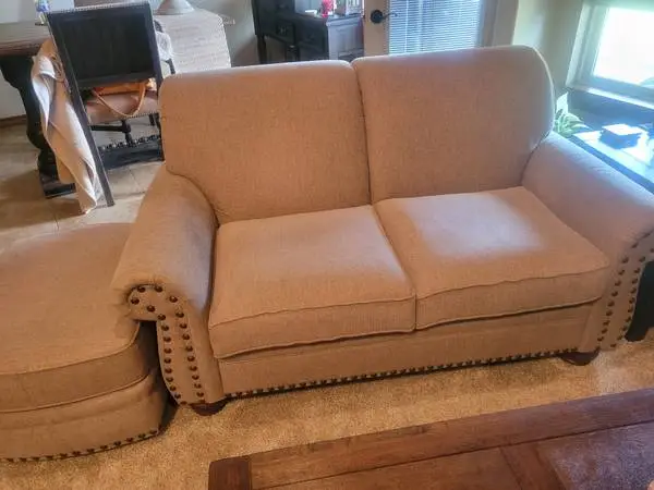 Love seat & ottoman