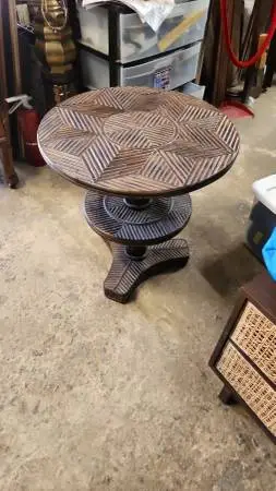 Round 2 Tier Bamboo Table