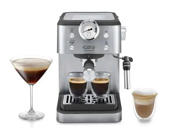 DeLonghi Classic Signature Espresso Maker - New In Box