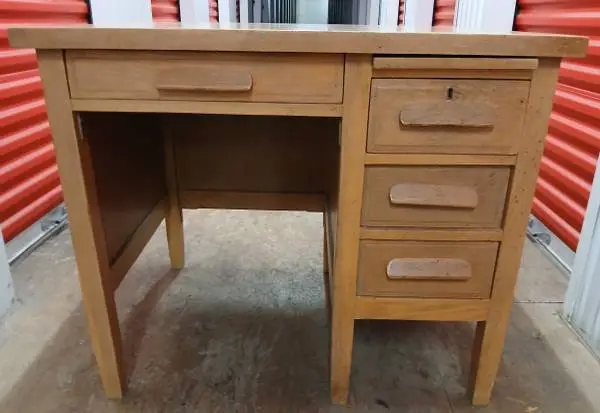 Oak Mission Style Desk (1920s to 1930s)