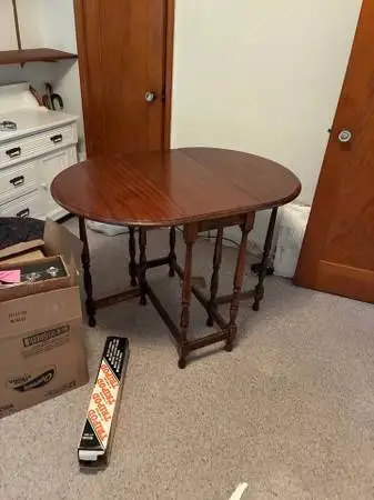 Antique Gate Leg Drop Leaf Table
