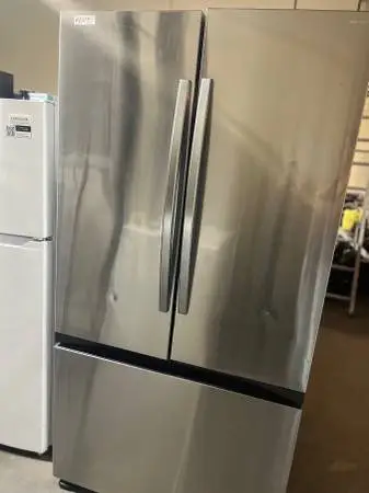 New Samsung refrigerator .W/warranty & delivery available