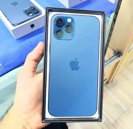 IPhone 12 Pro Max Unlocked 10/10