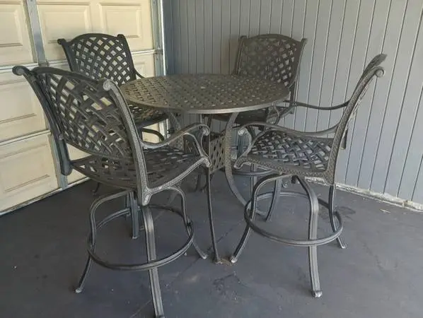 Outdoor Patio 5-Piece Outdoor Bar Height Dining Set, Barstools