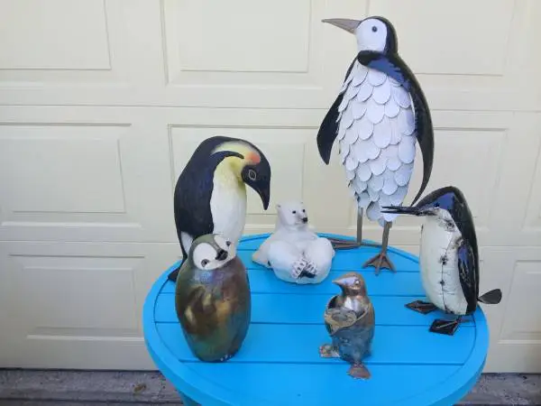 PENGUINS TO LOVE, various prices