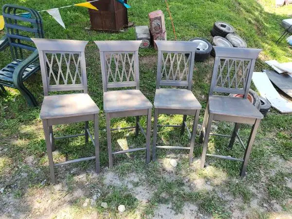 4 Gray Distressed 24-in Bar Stools