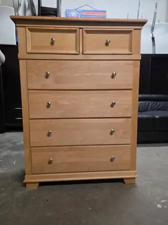 Modern Honey Oak Color Wooden 6 Drawer Tallboy Dresser