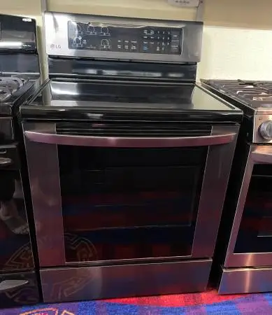 Lg Black stainless steel electric stove