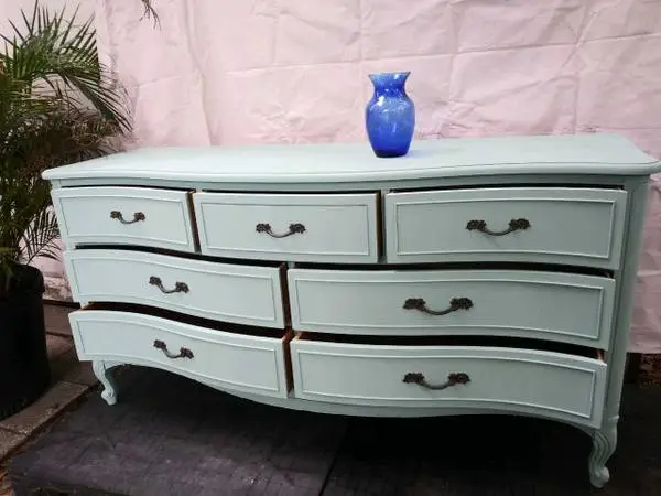 French Provincial Bowfront Dresser