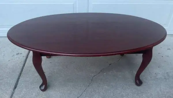 Living room table nice solid condition.