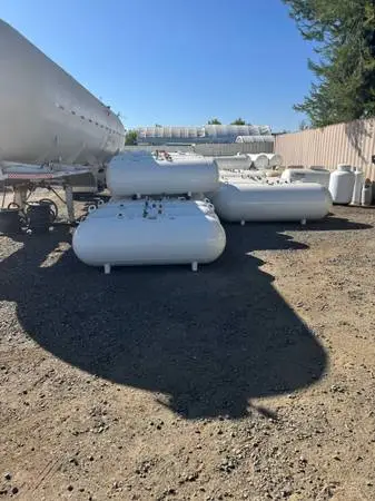 250 gallon propane tank