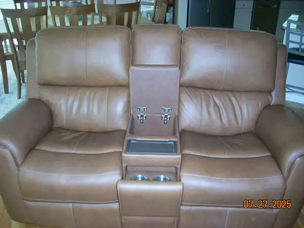 recliner loveseat
