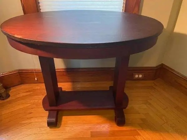 TABLE Vintage Empire Style Console - nice accent or TV table