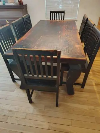 Farmhouse Reclaimed Wood Dining Table And 8 Chairs